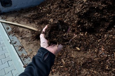 Brown Mulch Delivery