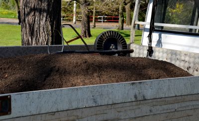 Brown Mulch Delivery